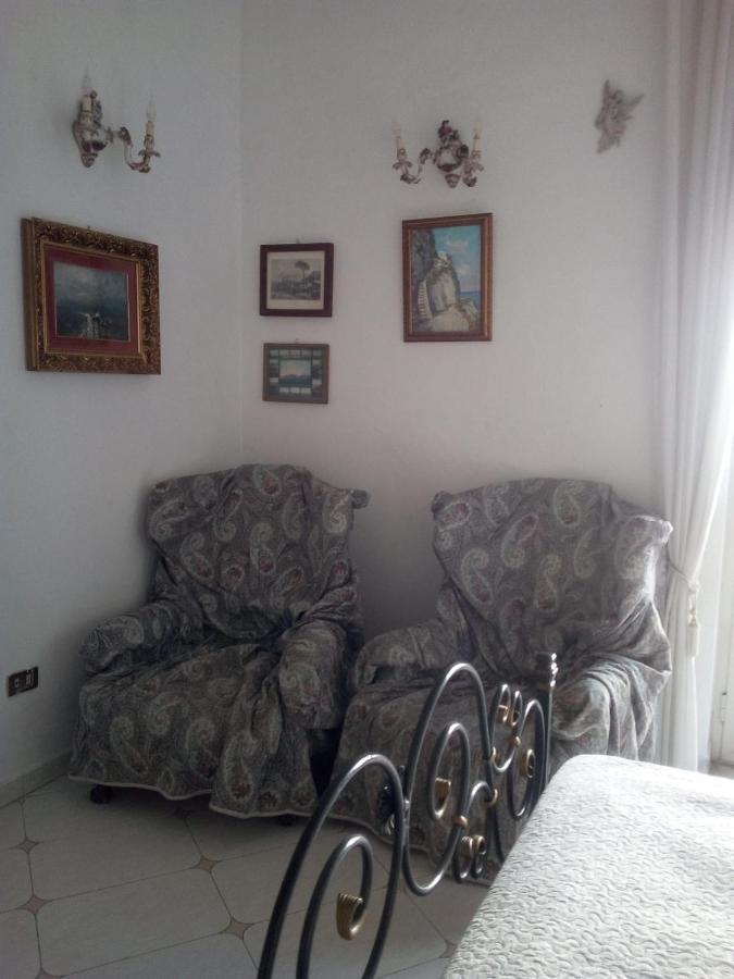 Gran Relais De Charme A.Rosbenmar Bed & Breakfast เนเปิลส์ ภายนอก รูปภาพ